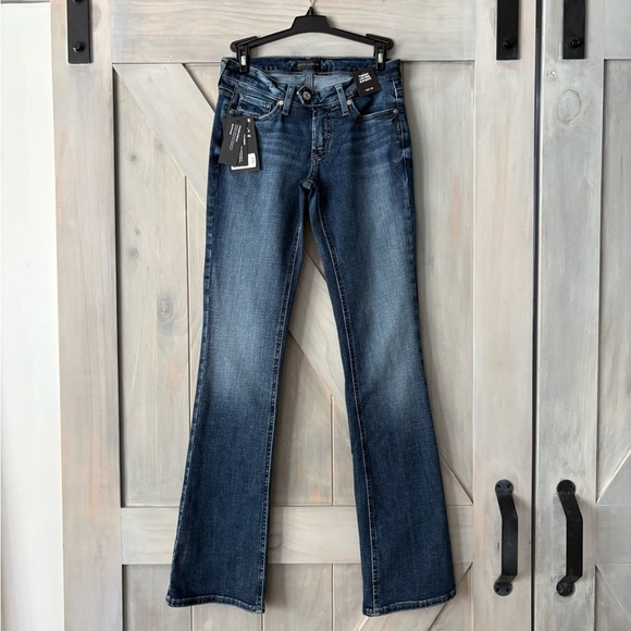 Silver Jeans Denim - Silver Jeans Co. Women’s Tuesday Low Rise Slim Bootcut Jeans
